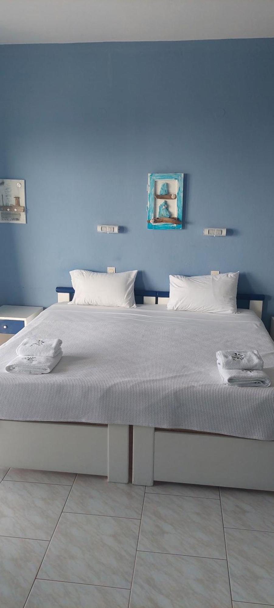 Seaside Studios Paralia Dionysiou Exterior photo