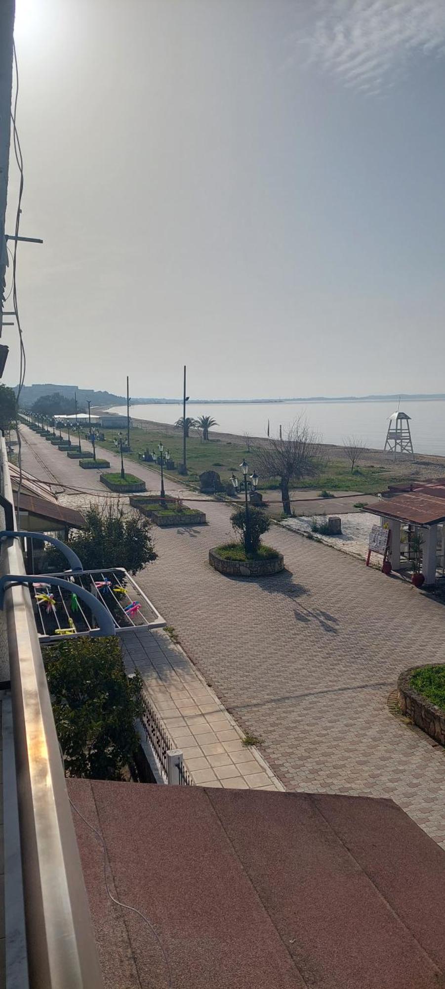 Seaside Studios Paralia Dionysiou Exterior photo